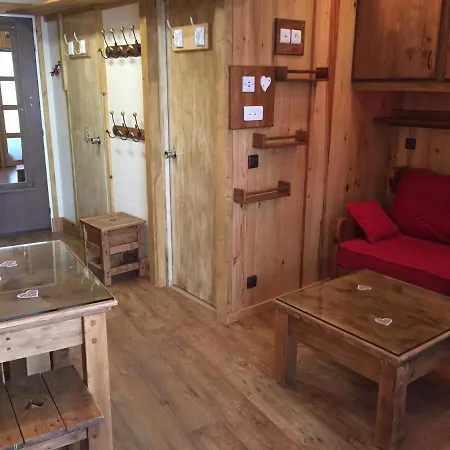 Apartment Armoise 1 *